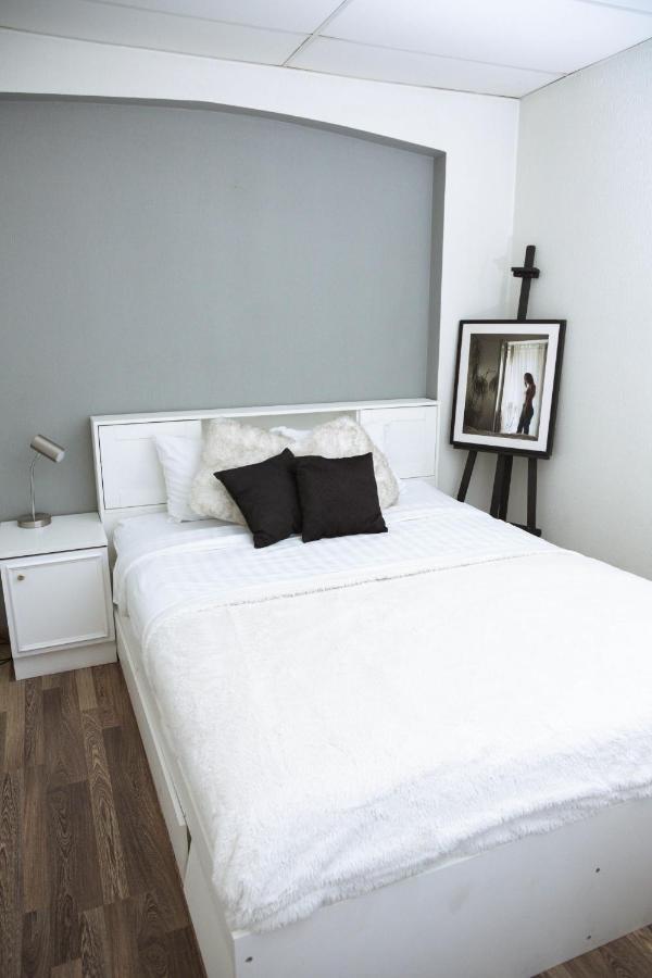Charming Apartment In Tallinn Old Town! Exterior foto
